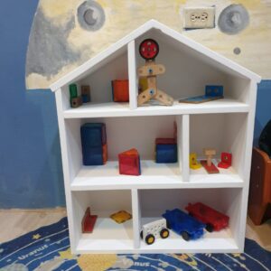 Doll House 30″x24″x11″