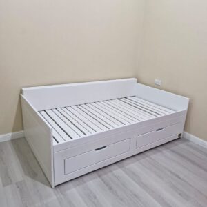 Pull Out Bed- Twin to Double Twin